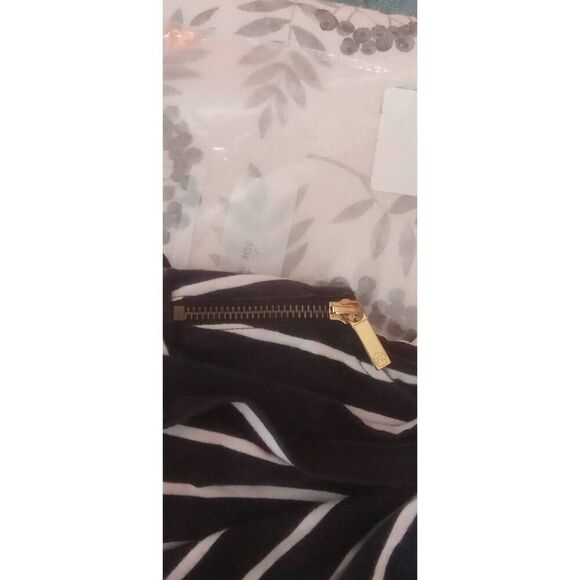 MICHAEL, Michael Kors blue , white with golden accents tee shirt - Picture 6 of 7